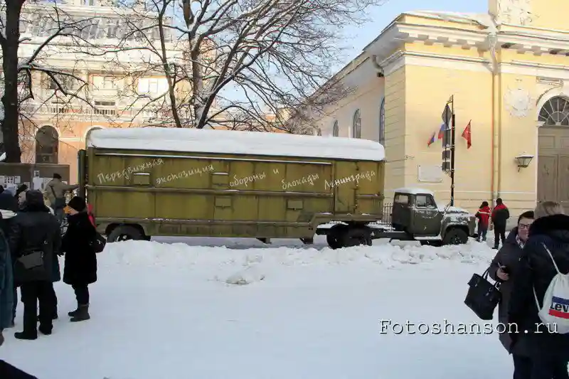 Бродя по Санкт-Петербургу