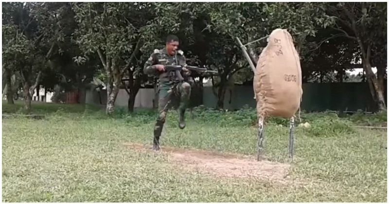 Суровая и беспощадная тренировка штыкового боя у военных Бангладеша