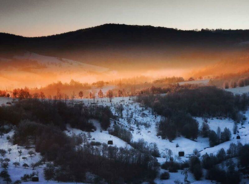 Фотограф провел 10 лет, фотографируя деревню в Трансильвании