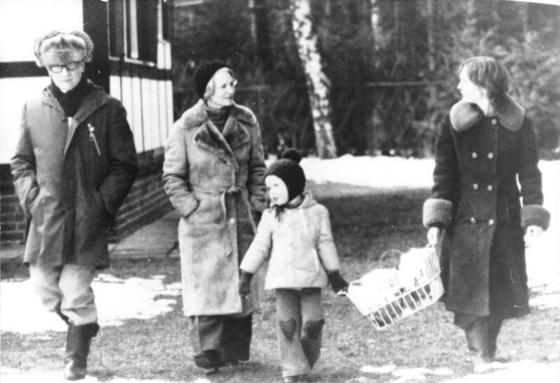Как жили дети генсеков Болгарии, ГДР, Польши и Румынии после заката