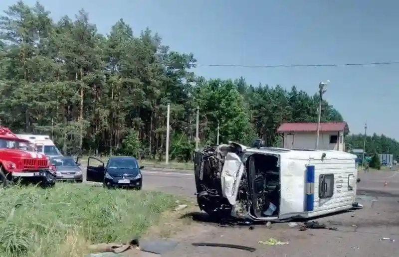 Авария дня. Скорая помощь столкнулась с грузовиком, пациент погиб