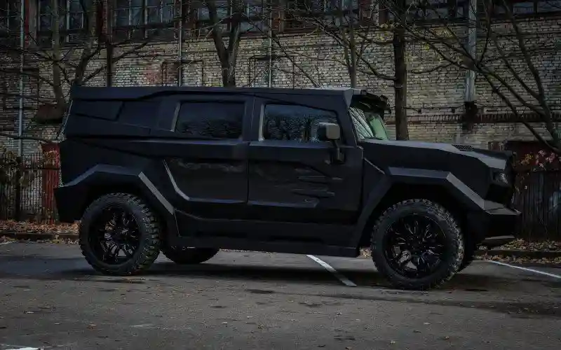 Prombron Black Stallion — внедорожник для съемок в кино от компании