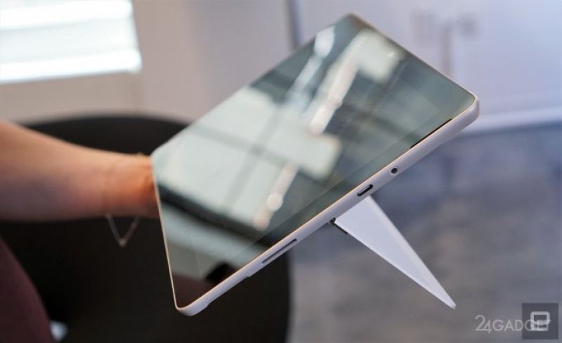 Microsoft представила планшет Surface Go за $399