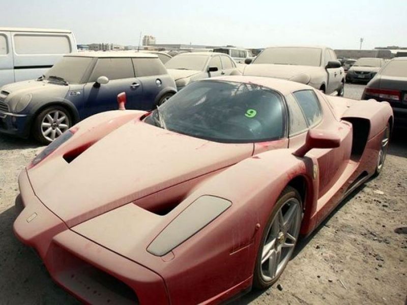Миф о брошенных автомобилях в Дубае