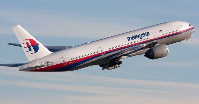 Мнение эксперта: в малайзийском Боинге MH370 возник пожар и экипаж