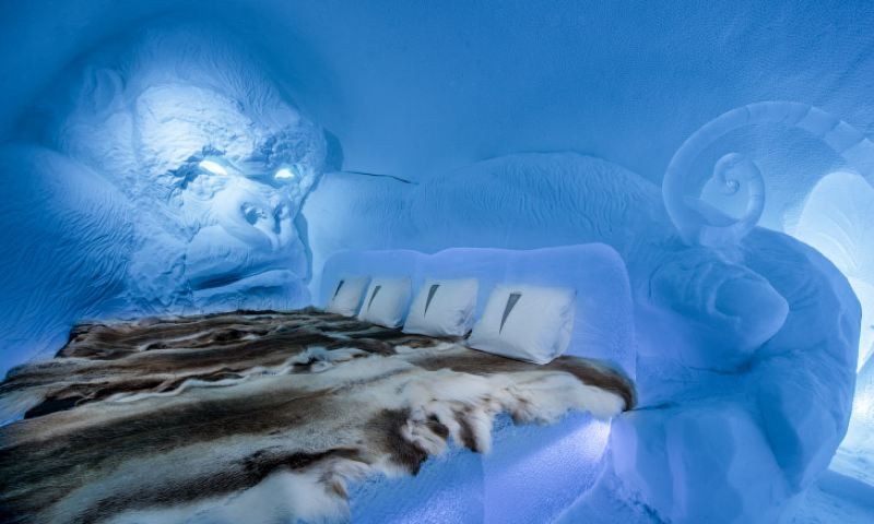 Невероятный ледяной отель Ice Hotel в Швеции
