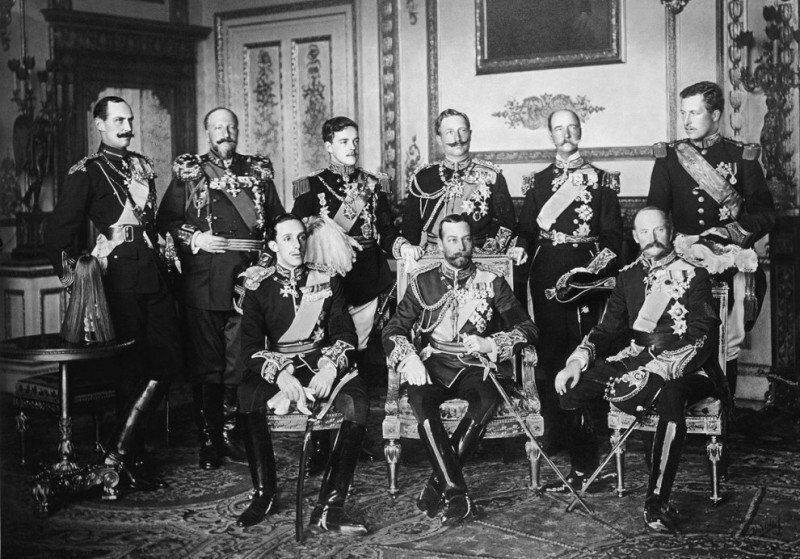 В Ессентуках нашли тайник с фотографиями Николая II