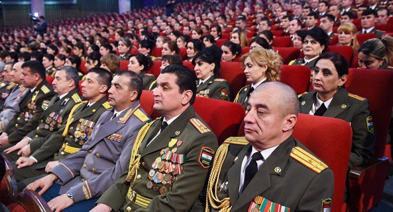 В Таджикистане переименуют советские воинские звания