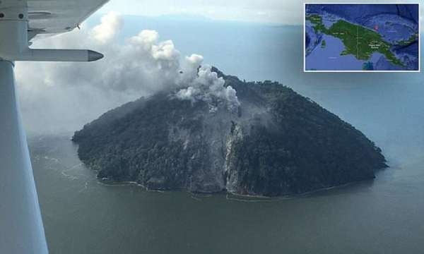Проснувшийся вулкан заставил эвакуироваться жителей целого острова
