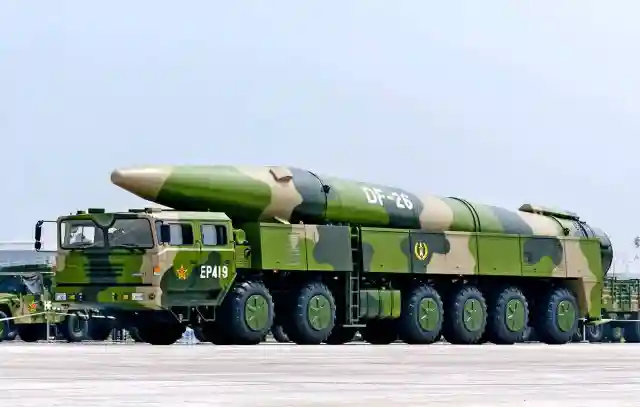 DongFeng DF-27 новая сверхзвуковая ракета из Китая