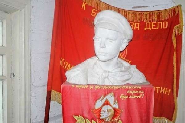 История Павлика Морозова – пионера-героя эпохи СССР