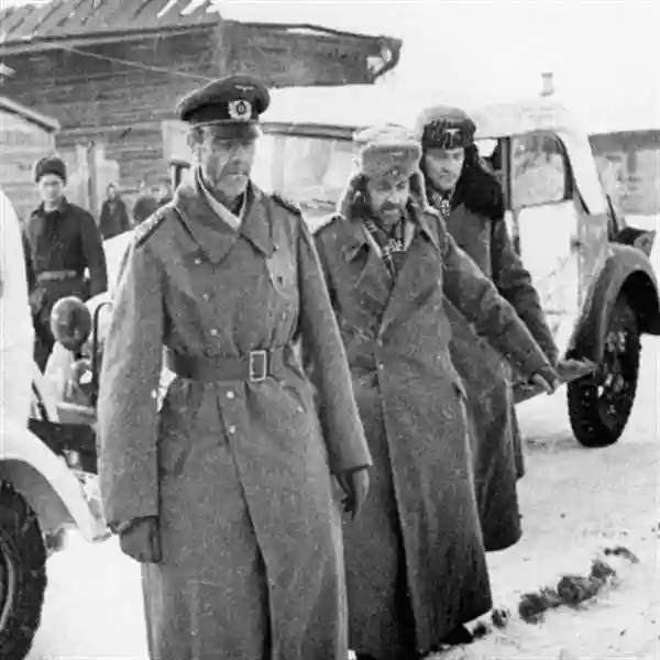 Фельдмаршал Паулюс после Сталинградской битвы