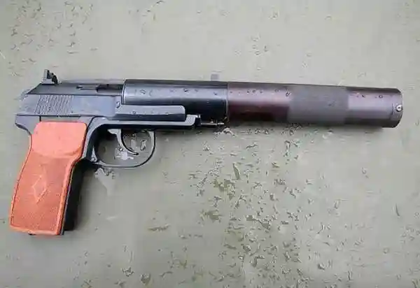 Пистолеты специальные бесшумные. СССР